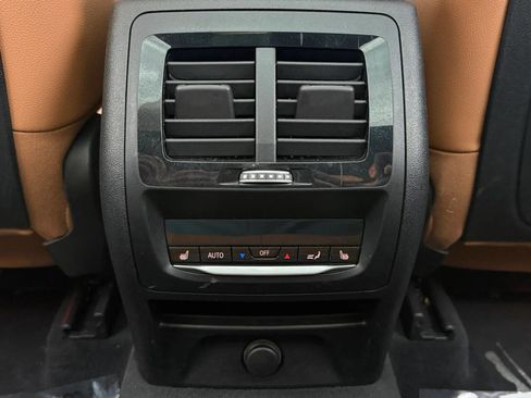 Used 2018 BMW X3 xDrive30i w/ Premium Package AWD/4WD image 17