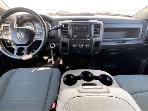 Used 2018 RAM 3500 Tradesman w/ Chrome Appearance Group image 19