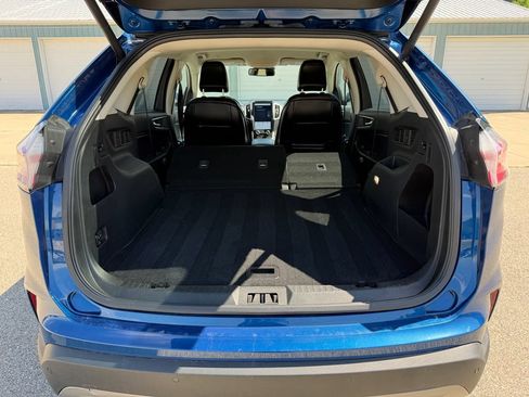 Used 2023 Ford Edge SEL w/ Convenience Package AWD/4WD image 12