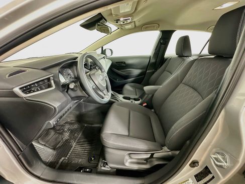 Used 2023 Toyota Corolla LE FWD image 13