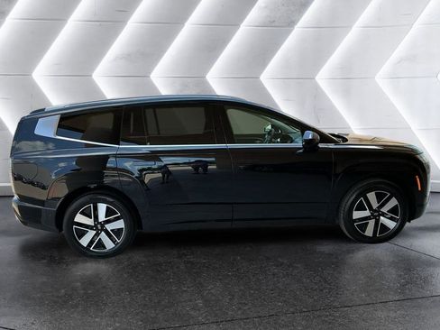 New 2026 Hyundai Ioniq 9 SEL image 4