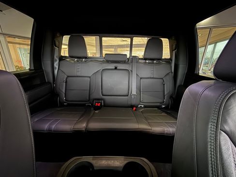 Used 2020 Chevrolet Silverado 3500 High Country w/ Z71 Off-Road Package image 38