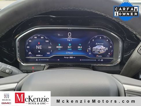 Used 2025 Chevrolet Silverado 1500 LT AWD/4WD image 14