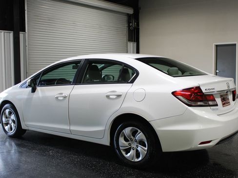 Used 2014 Honda Civic LX image 5