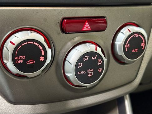 Used 2010 Subaru Forester 2.5X Limited image 16