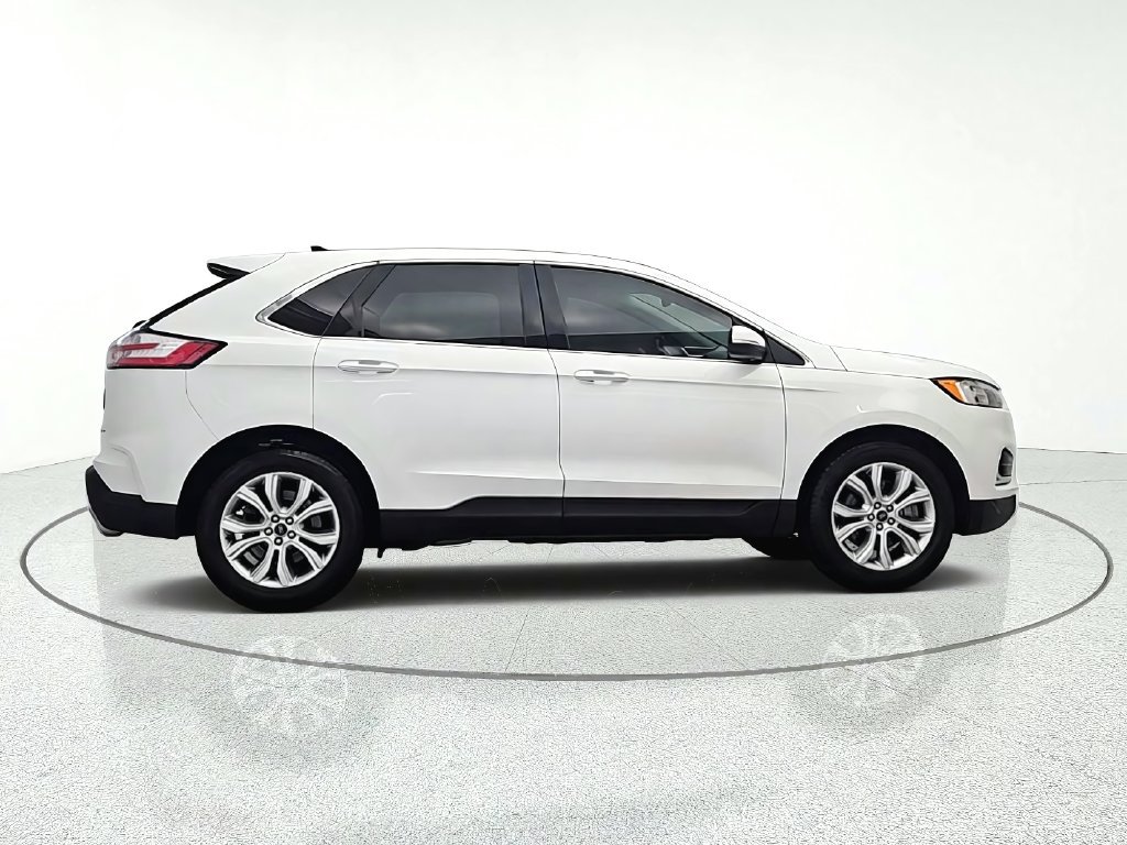 Used 2021 Ford Edge Titanium AWD/4WD image 8