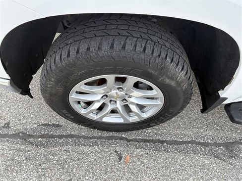 Used 2021 Chevrolet Silverado 1500 LT image 11