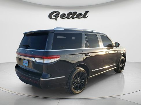Used 2022 Lincoln Navigator Reserve AWD/4WD image 5