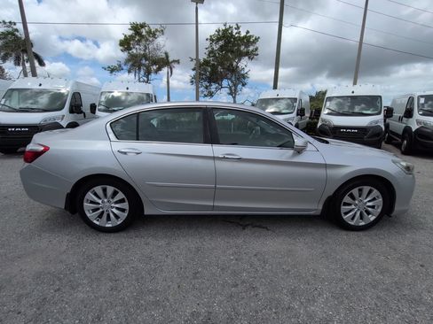 Used 2013 Honda Accord EX-L image 4