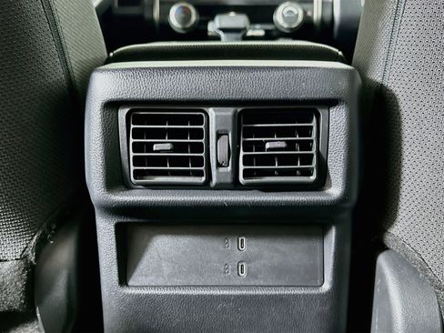 Used 2025 Toyota 4Runner SR5 AWD/4WD image 26