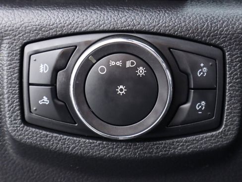 Used 2016 Ford F150 XLT w/ Equipment Group 302A Luxury image 10