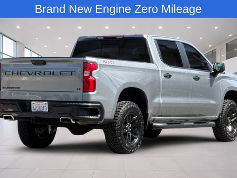 Used 2023 Chevrolet Silverado 1500 LT Trail Boss w/ LT Trail Boss Premium Package AWD/4WD image 4