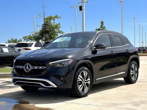 Used 2025 Mercedes-Benz GLA 250 image 4
