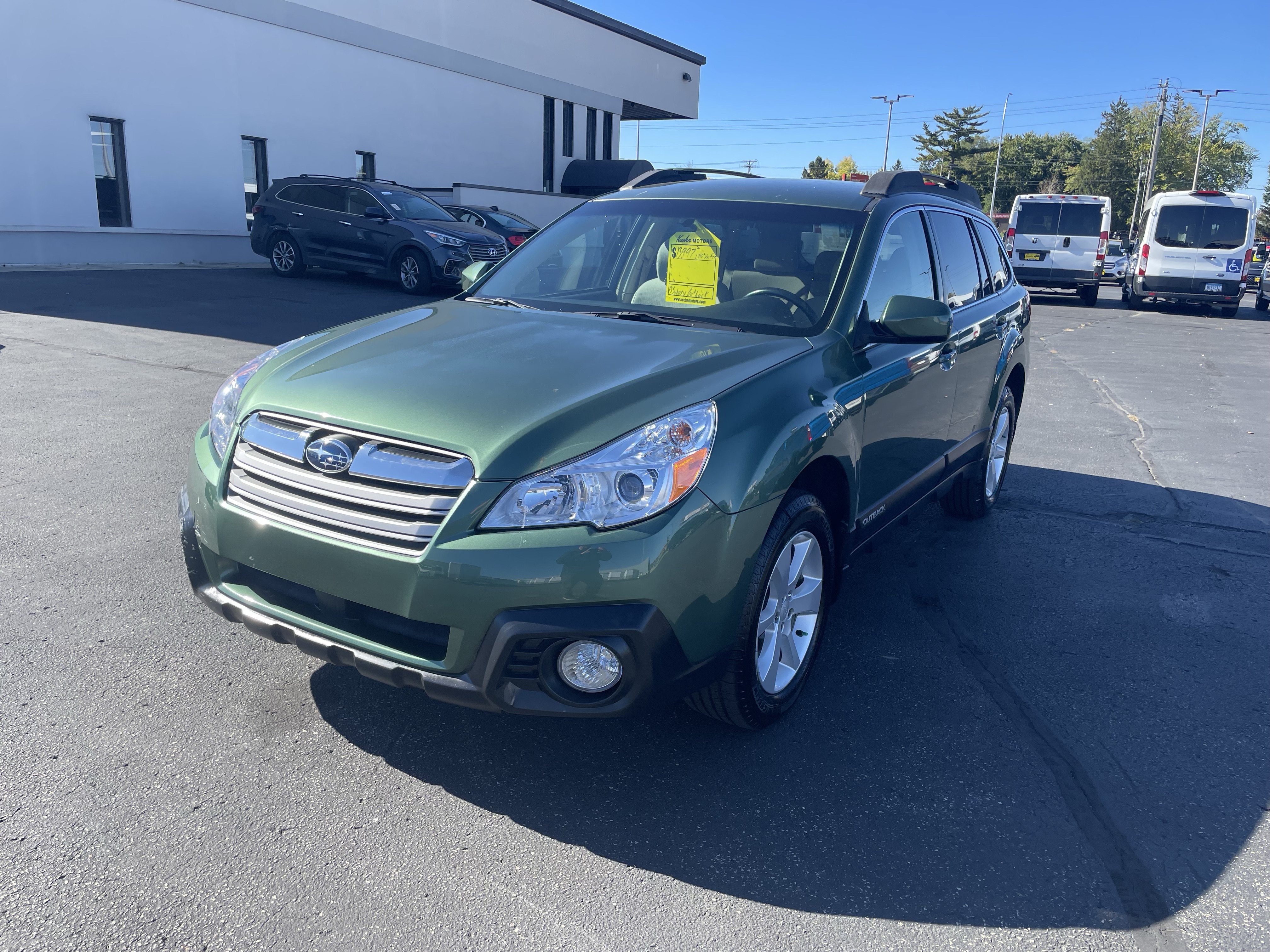 Used 2013 Subaru Outback 2.5i Premium w/ Popular Pkg 1A AWD/4WD image 4