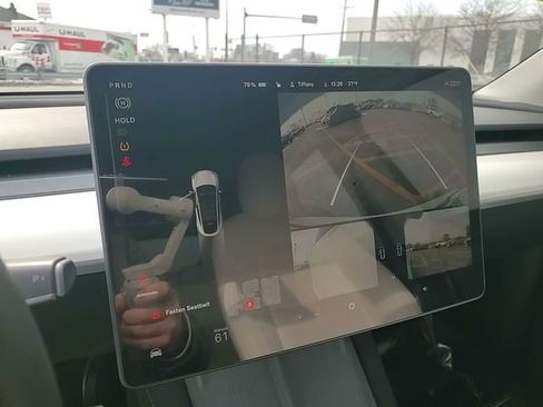 Used 2023 Tesla Model Y Performance image 20