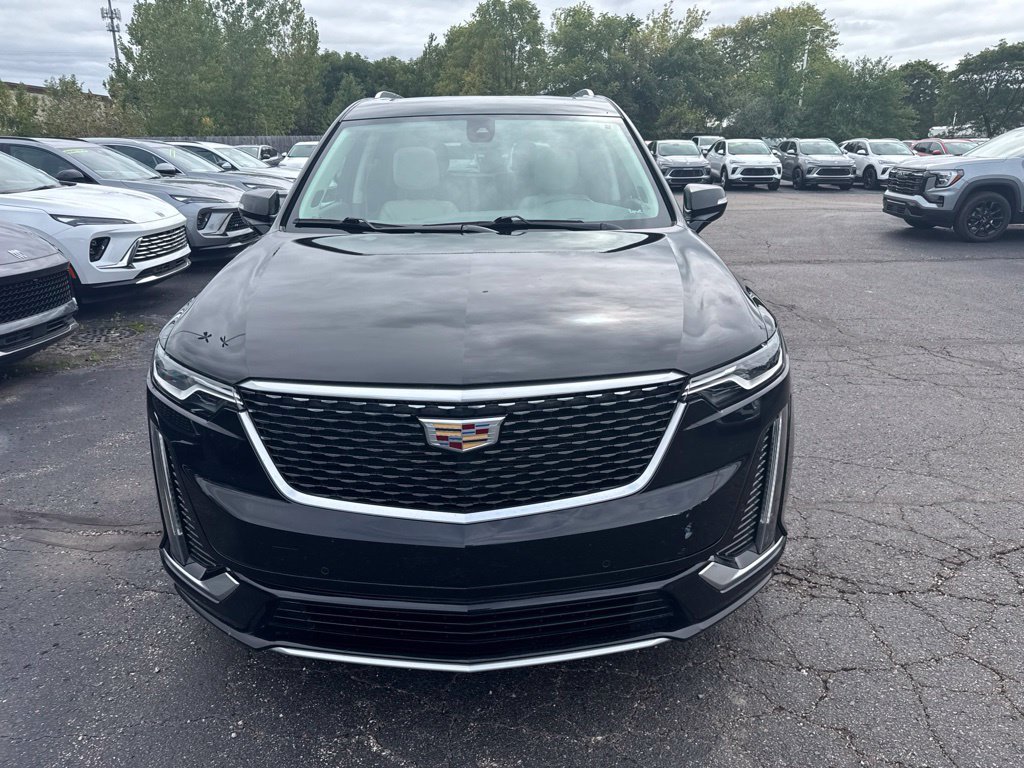 Used 2020 Cadillac XT6 Premium Luxury AWD/4WD image 5