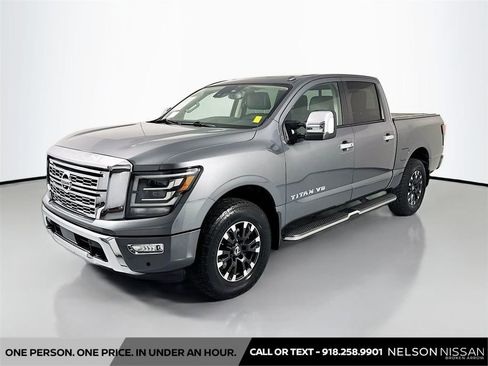 Used 2020 Nissan Titan SL w/ Moonroof Package AWD/4WD image 1