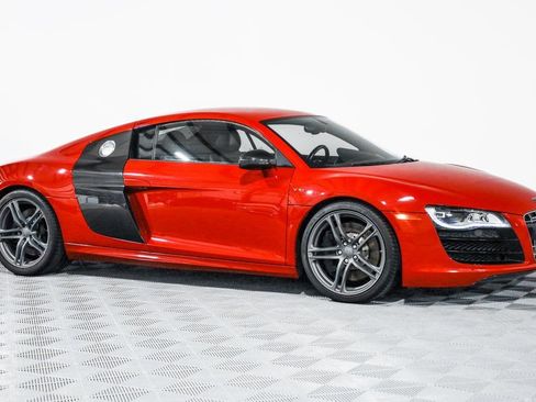 Used 2012 Audi R8 V10 image 7