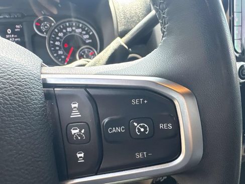 Used 2025 RAM 2500 Big Horn AWD/4WD image 25