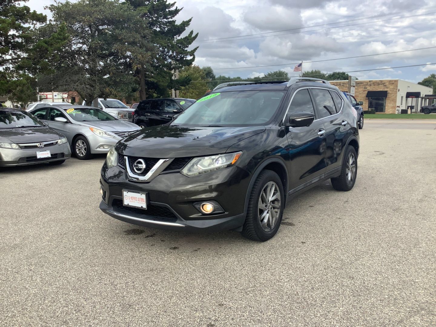 Used 2015 Nissan Rogue SL w/ SL Premium Package AWD/4WD image 4