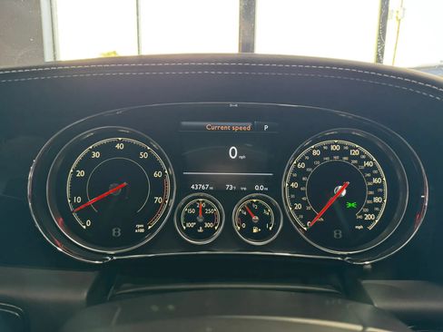 Used 2017 Bentley Continental GT AWD/4WD image 30