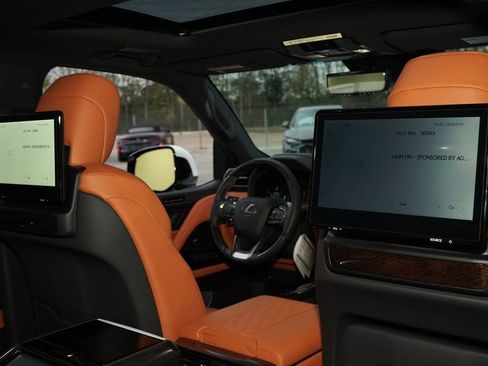 Used 2026 Lexus LX 700h Ultra Luxury image 25