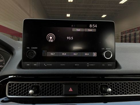 Used 2025 Honda Civic Sport image 27