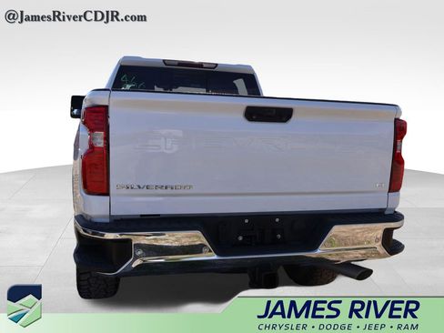 Used 2020 Chevrolet Silverado 2500 LT w/ Texas Edition image 16