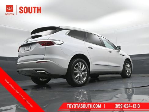 Used 2023 Buick Enclave Essence w/ Experience Buick Package AWD/4WD image 38