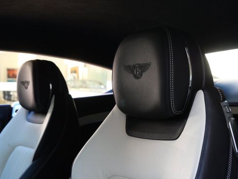 Used 2020 Bentley Continental GT image 16
