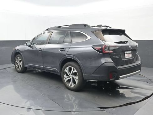 Used 2022 Subaru Outback Limited AWD/4WD image 3
