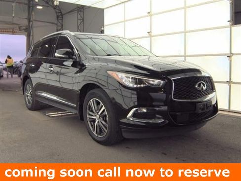 Used 2019 INFINITI QX60 Luxe w/ Essential Package image 1