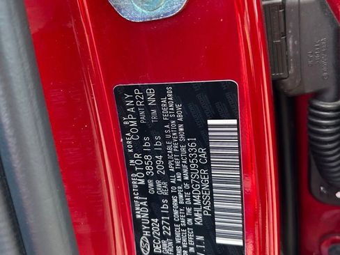 Certified 2025 Hyundai Elantra Sport FWD image 10