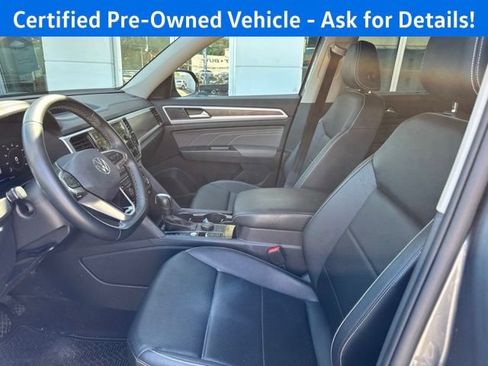 Certified 2023 Volkswagen Atlas SE w/ Black Wheel Package AWD/4WD image 11