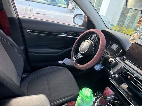 Used 2023 Kia Seltos S w/ Navigation Package image 11