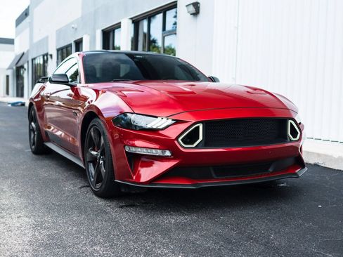 Used 2023 Ford Mustang GT w/ Equipment Group 301A RWD image 3