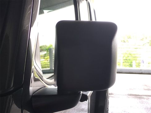 New 2025 Jeep Wrangler Unlimited Rubicon w/ Technology Group image 12