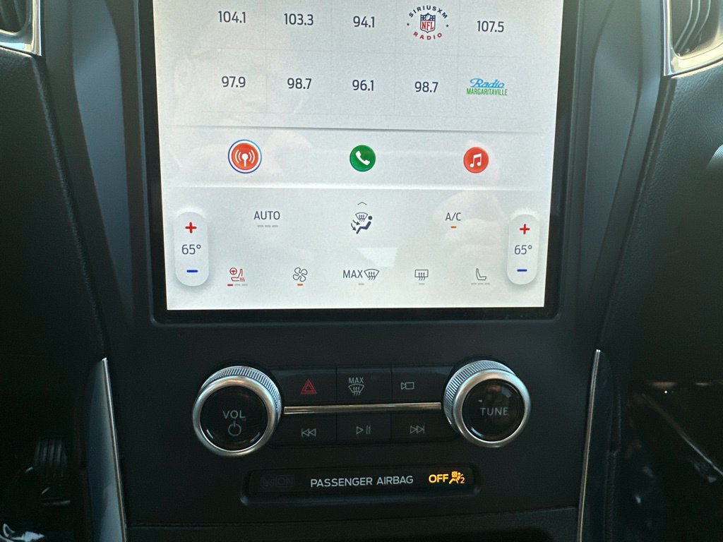 Certified 2023 Ford Edge Titanium AWD/4WD image 50