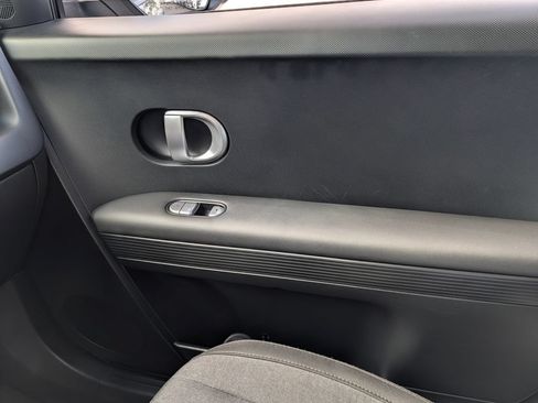 Certified 2024 Hyundai Ioniq 5 SE RWD image 23