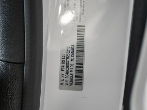 New 2026 Chrysler Pacifica Select AWD/4WD image 41