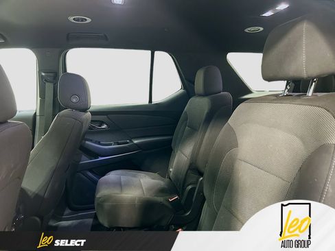 Certified 2023 Chevrolet Traverse LT image 23