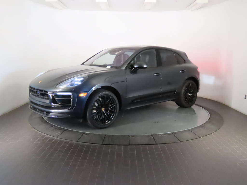 Certified 2026 Porsche Macan GTS AWD/4WD image 1