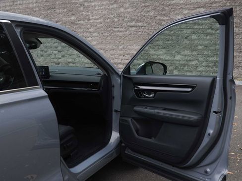 Used 2024 Honda CR-V EX-L image 16