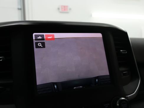 Used 2022 RAM 2500 Big Horn w/ Level C Equiment Group image 18