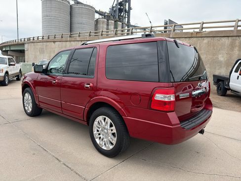 Used 2014 Ford Expedition Limited w/ Equipment Group 301A AWD/4WD image 7
