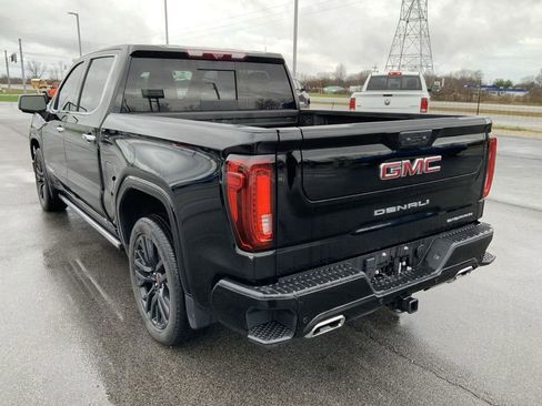 Used 2024 GMC Sierra 1500 Denali AWD/4WD image 5