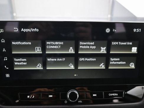 Used 2025 Mitsubishi Outlander ES AWD/4WD image 13
