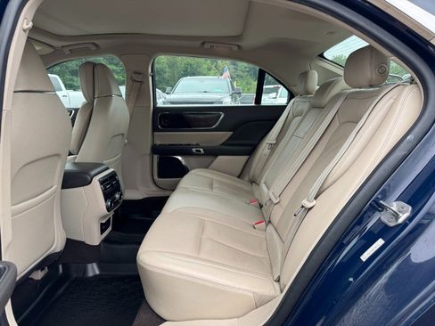 Used 2018 Lincoln Continental Reserve w/ Technology Package AWD/4WD image 16