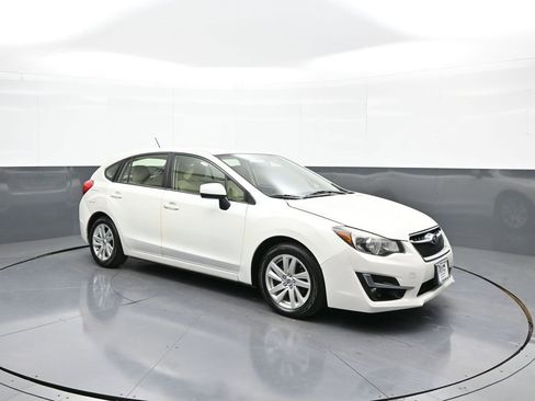 Used 2016 Subaru Impreza 2.0i Premium image 4