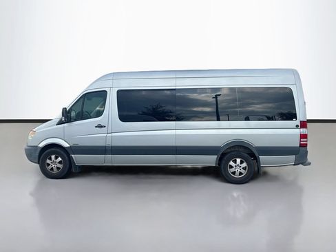 Used 2013 Mercedes-Benz Sprinter 2500 image 6